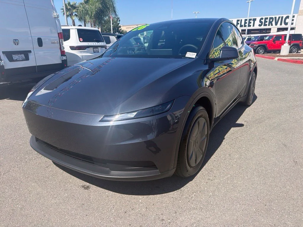 2026 Tesla Model Y Standard