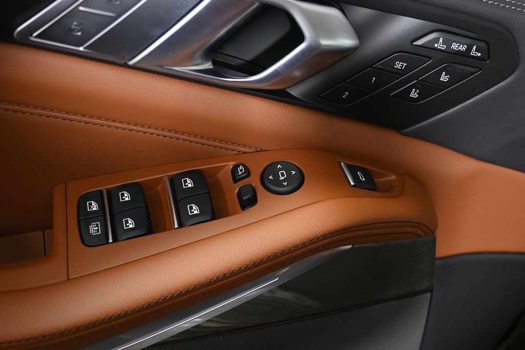 New 2027 Green Metallic BMW xDrive40i image 30