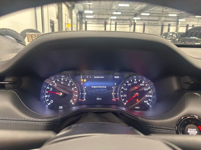 New 2026 Hydro Blue Pearl-Coat Exterior Paint Jeep Latitude image 22