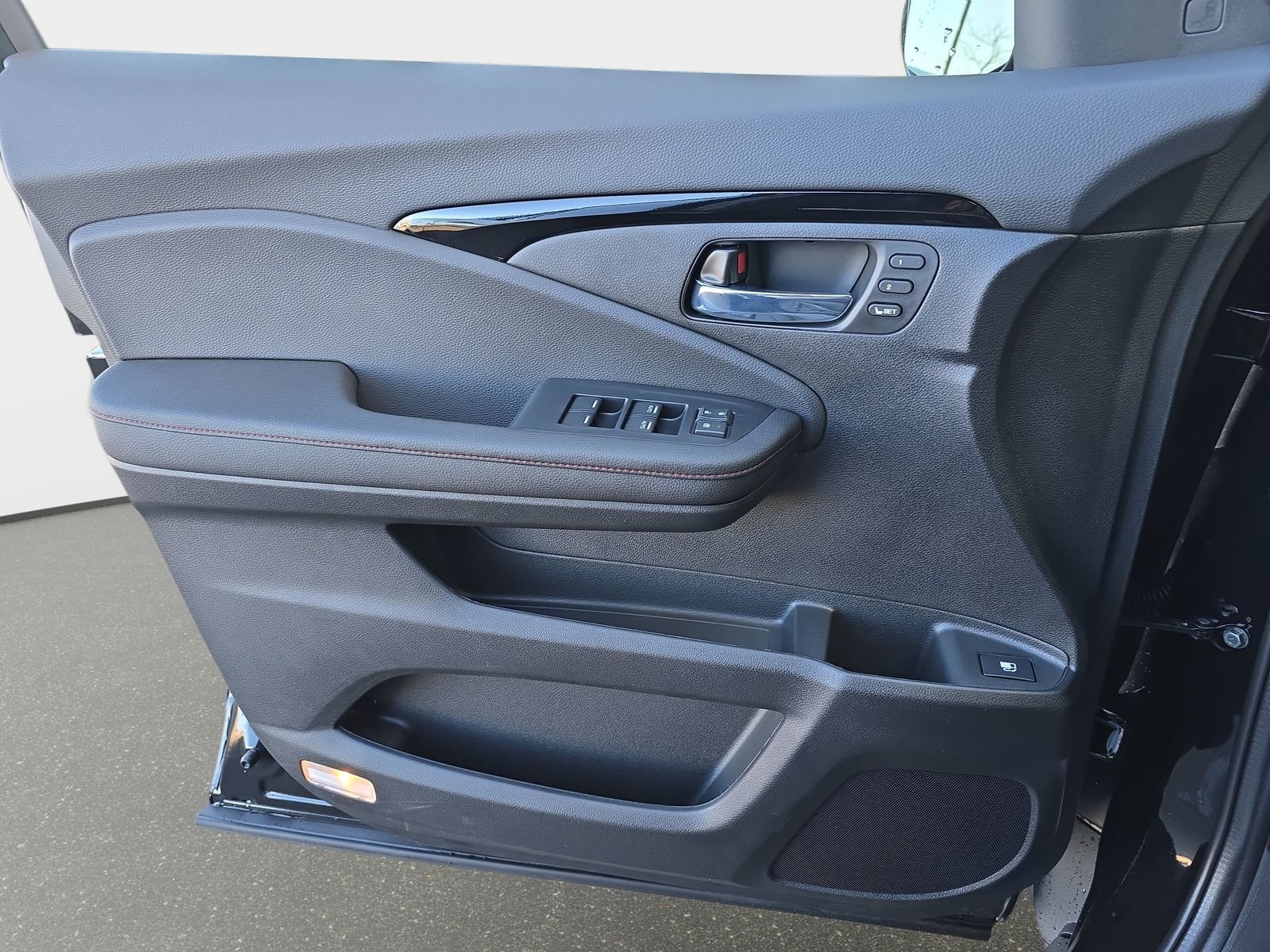 2026 Honda Ridgeline Black Edition - Photo 27