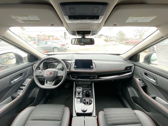 New 2026 Everest White Pearl TriCoat Nissan Rock Creek® image 23