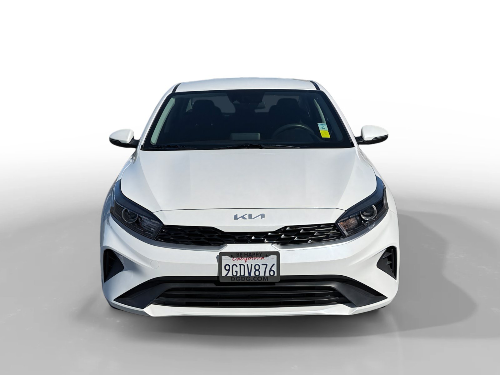 Used 2023 Snow White Pearl Kia LXS image 8