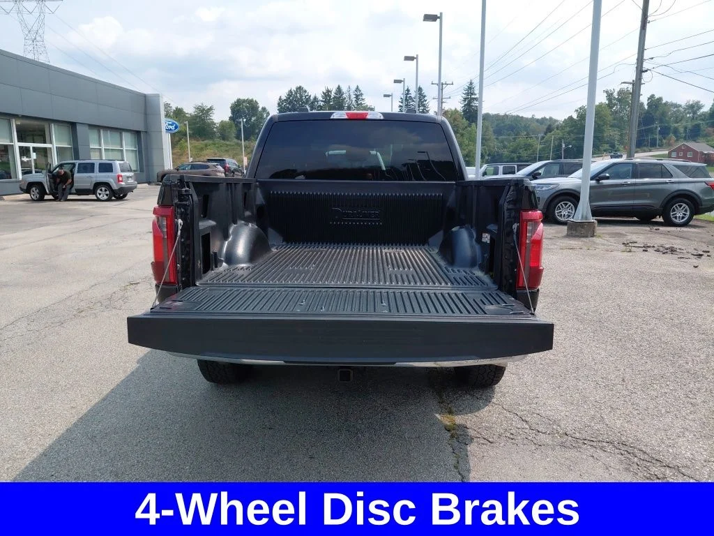 Used 2025 Black Ford XLT image 18
