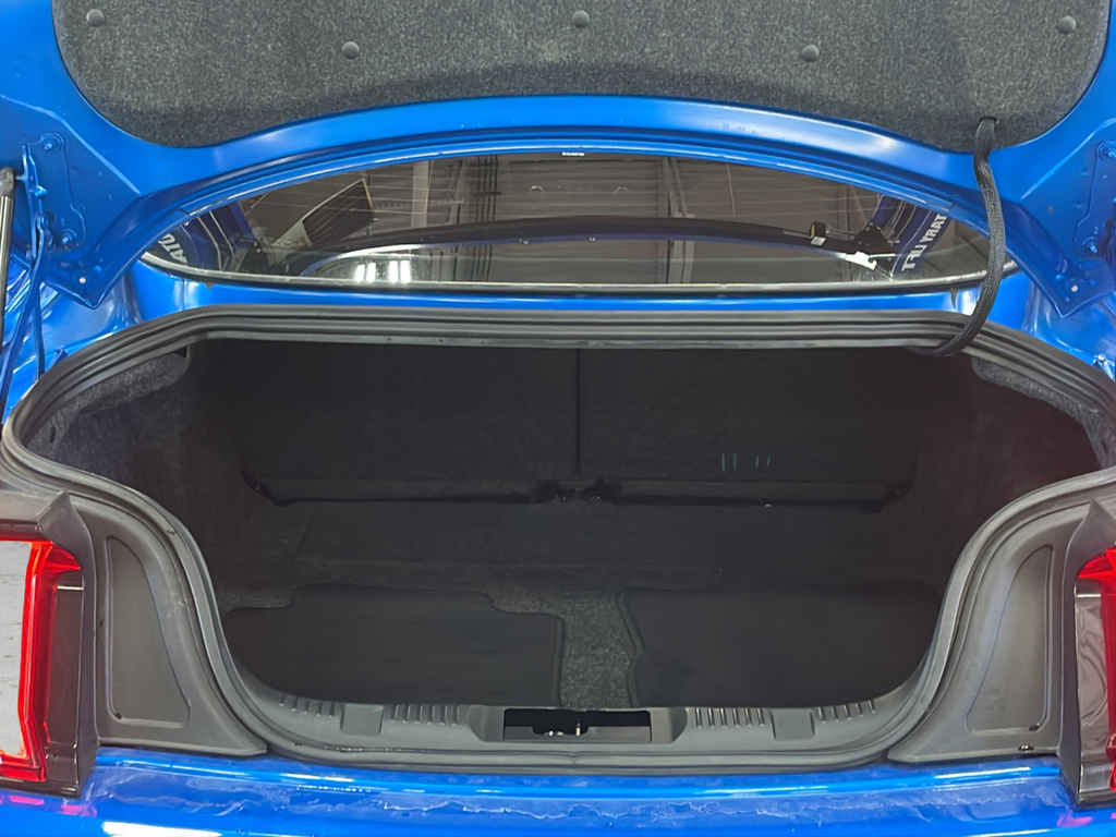 Used 2021 Blue Ford GT image 33
