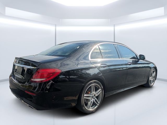 Used 2018 Black Mercedes-Benz E 300 image 3