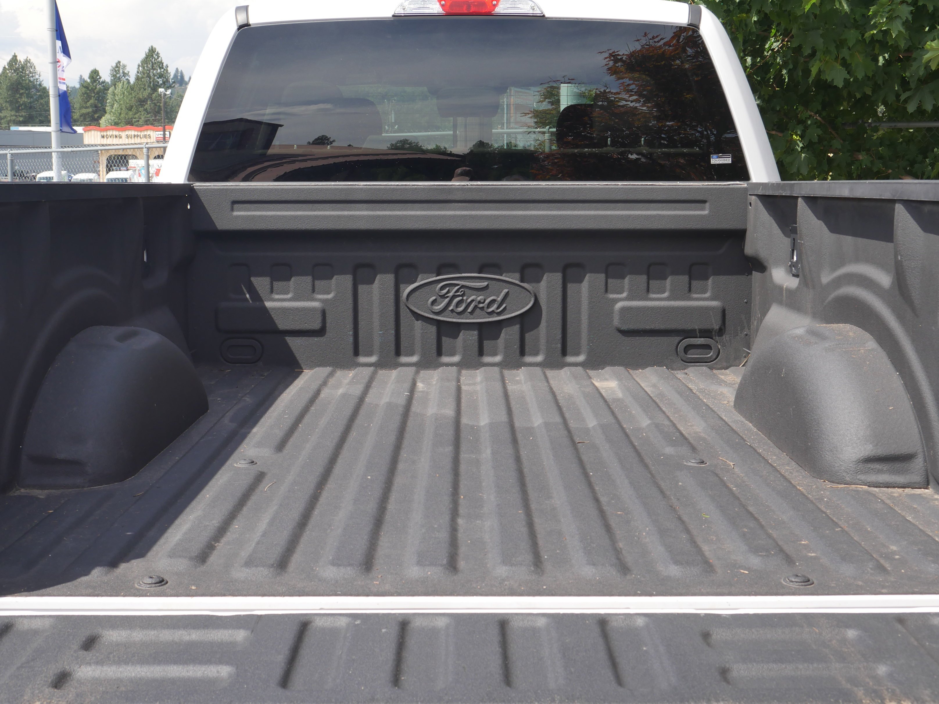 Used 2020 Oxford White Ford XLT image 21