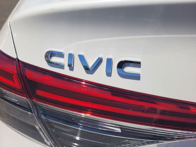 Used 2024  Honda Sport image 10
