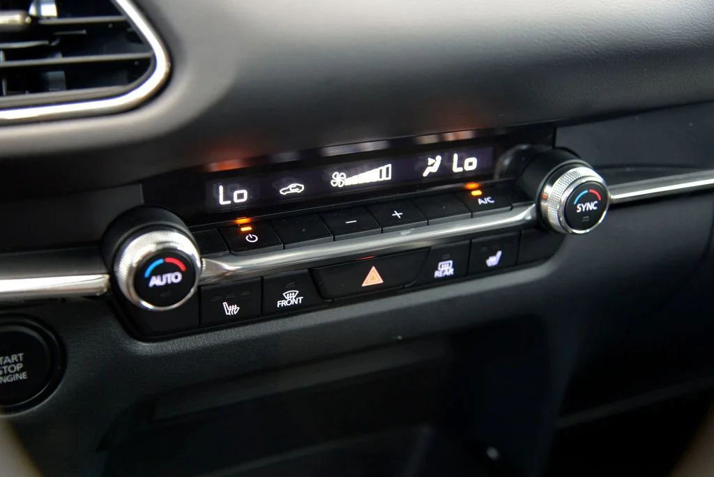 Certified Used 2023 Silver Mazda 2.5 S Preferred Package image 24