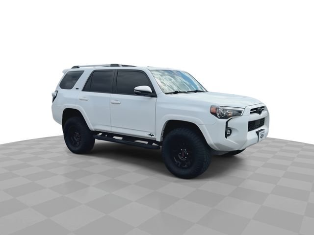 Used 2022 White Toyota SR5 Premium image 2