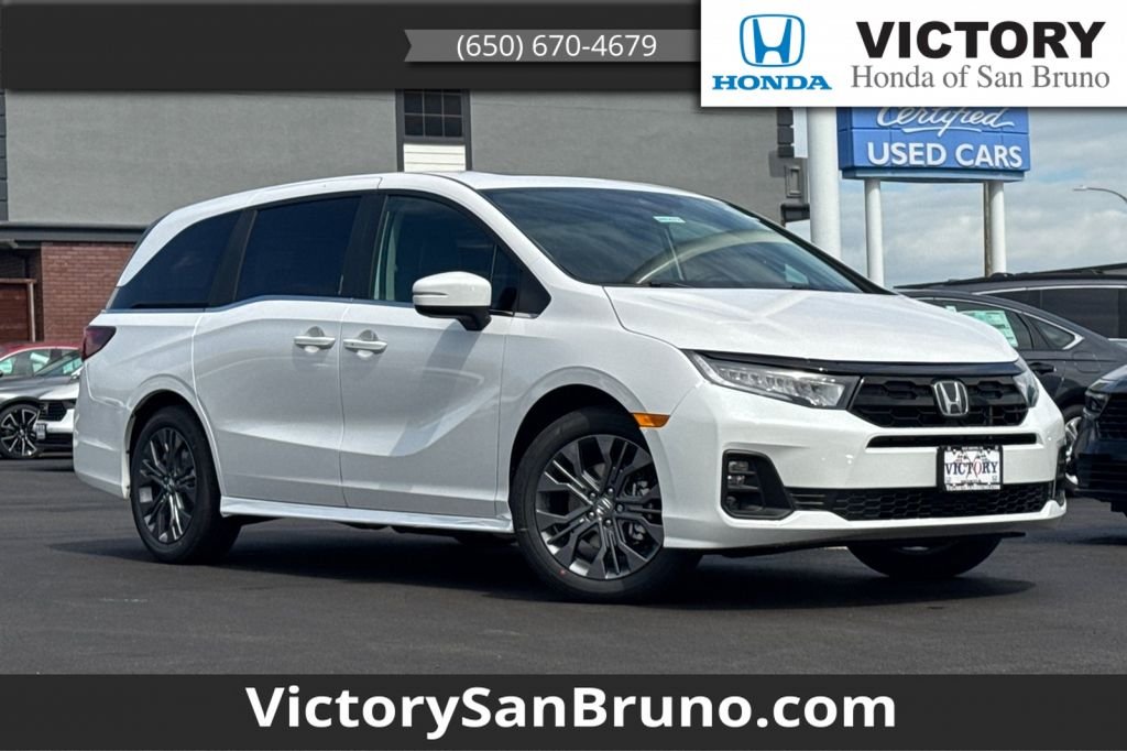 2026 Honda Odyssey Touring's photo