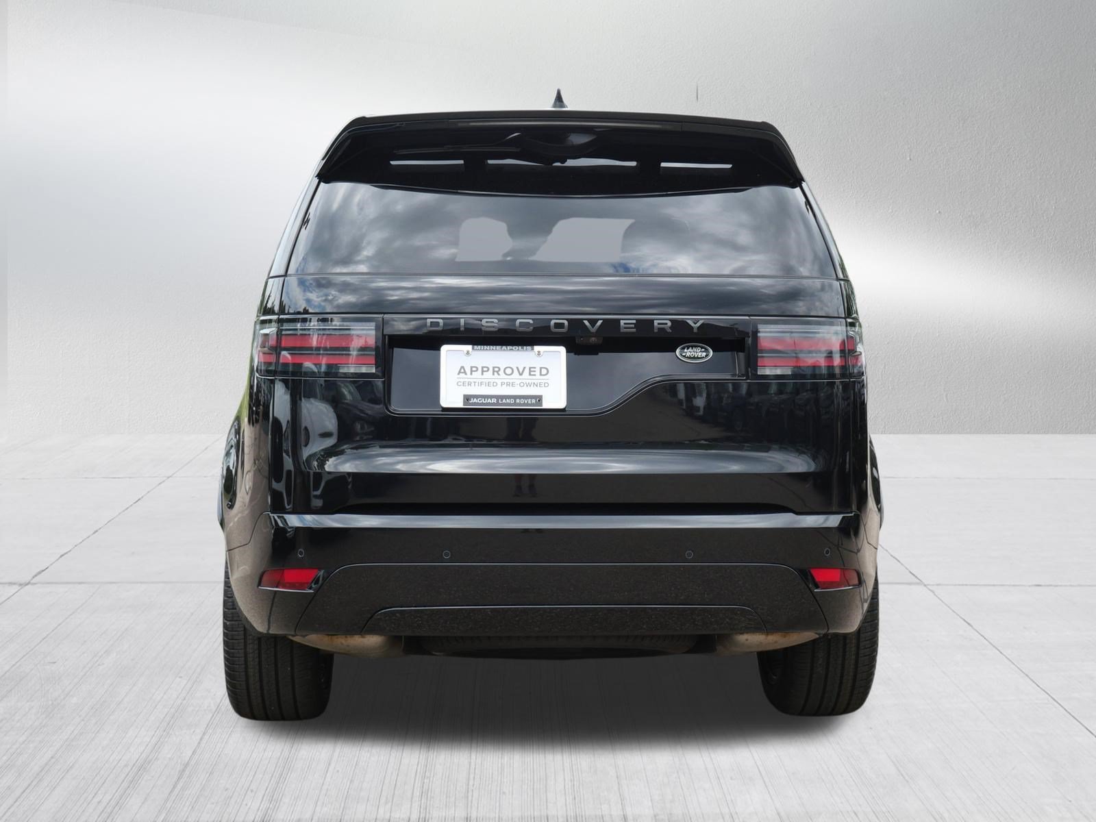 Certified Used 2023 Santorini Black Metallic Land Rover S R-Dynamic image 4
