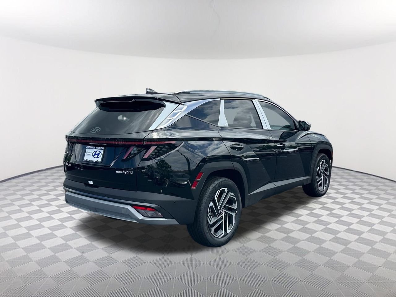 New 2026 Ash Black Hyundai Limited image 5