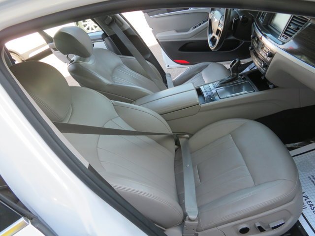 Used 2015 Casablanca White Hyundai 3.8L image 12