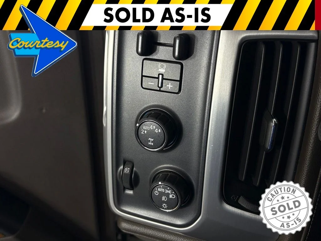 Used 2017 White GMC SLT image 23