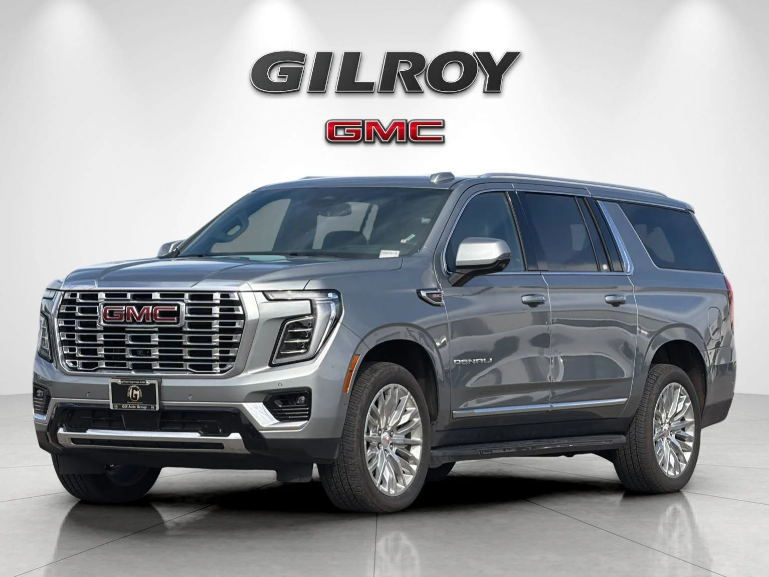 Used 2025 Sterling Metallic GMC Denali image 7