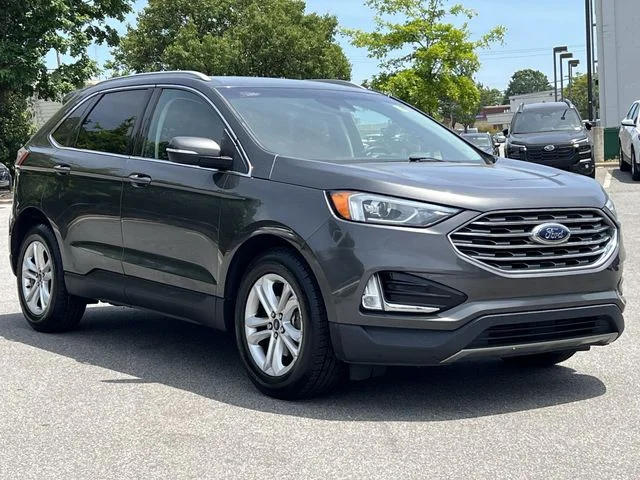 Used 2019 Gray Ford SEL image 4