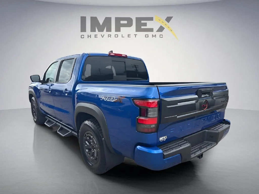 Used 2025 Blue Nissan PRO-X image 4