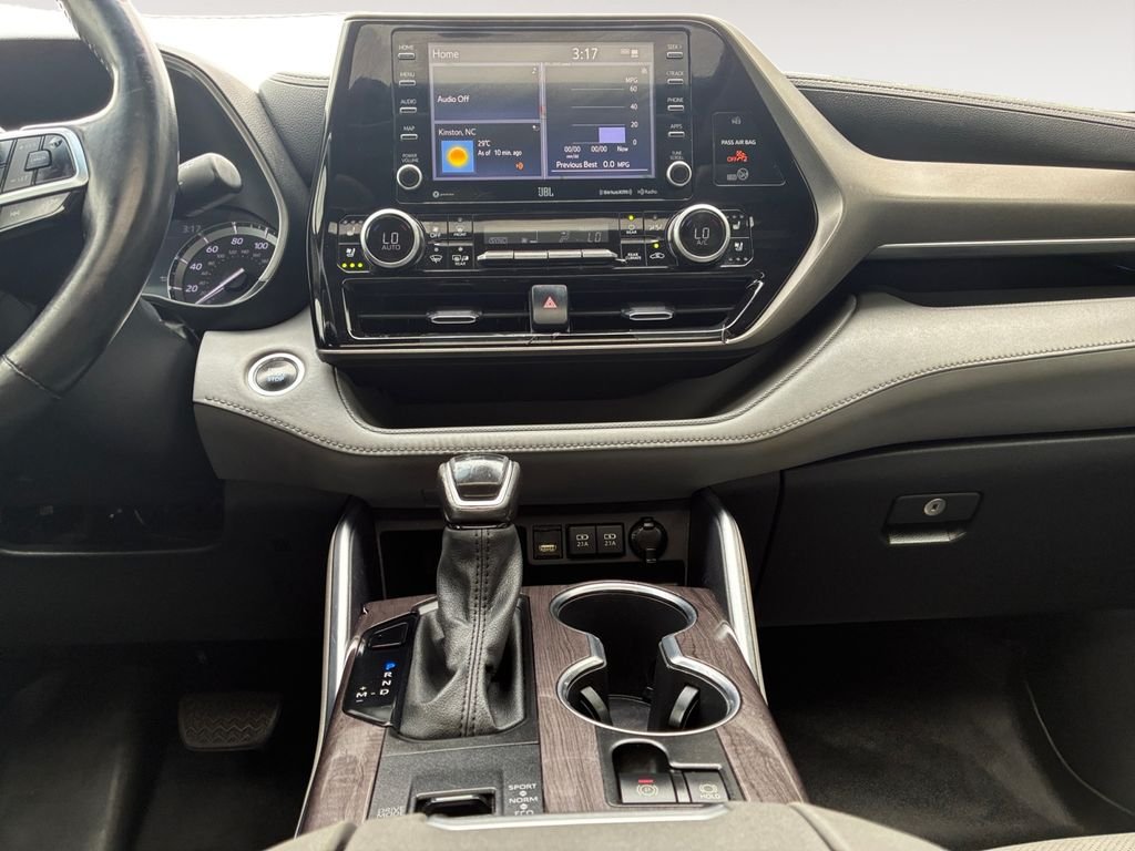 Used 2021 Brown Toyota Limited image 11