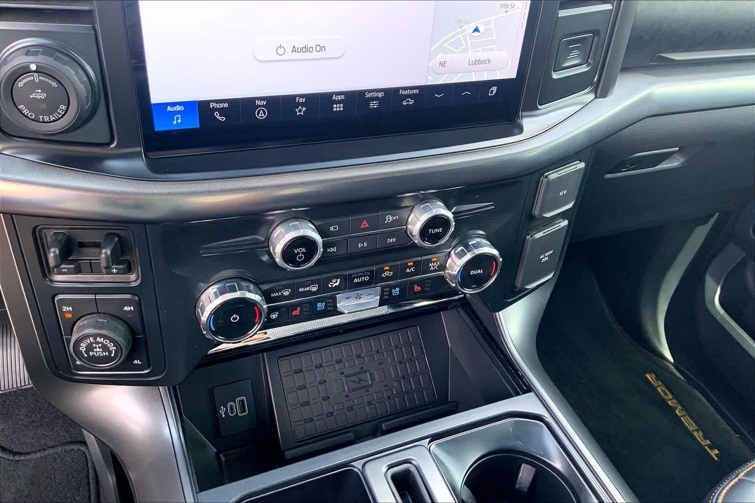 Used 2025 Oxford White Ford Tremor image 35