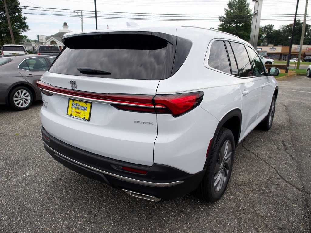 New 2027 Iridescent White Tricoat Buick Preferred image 6