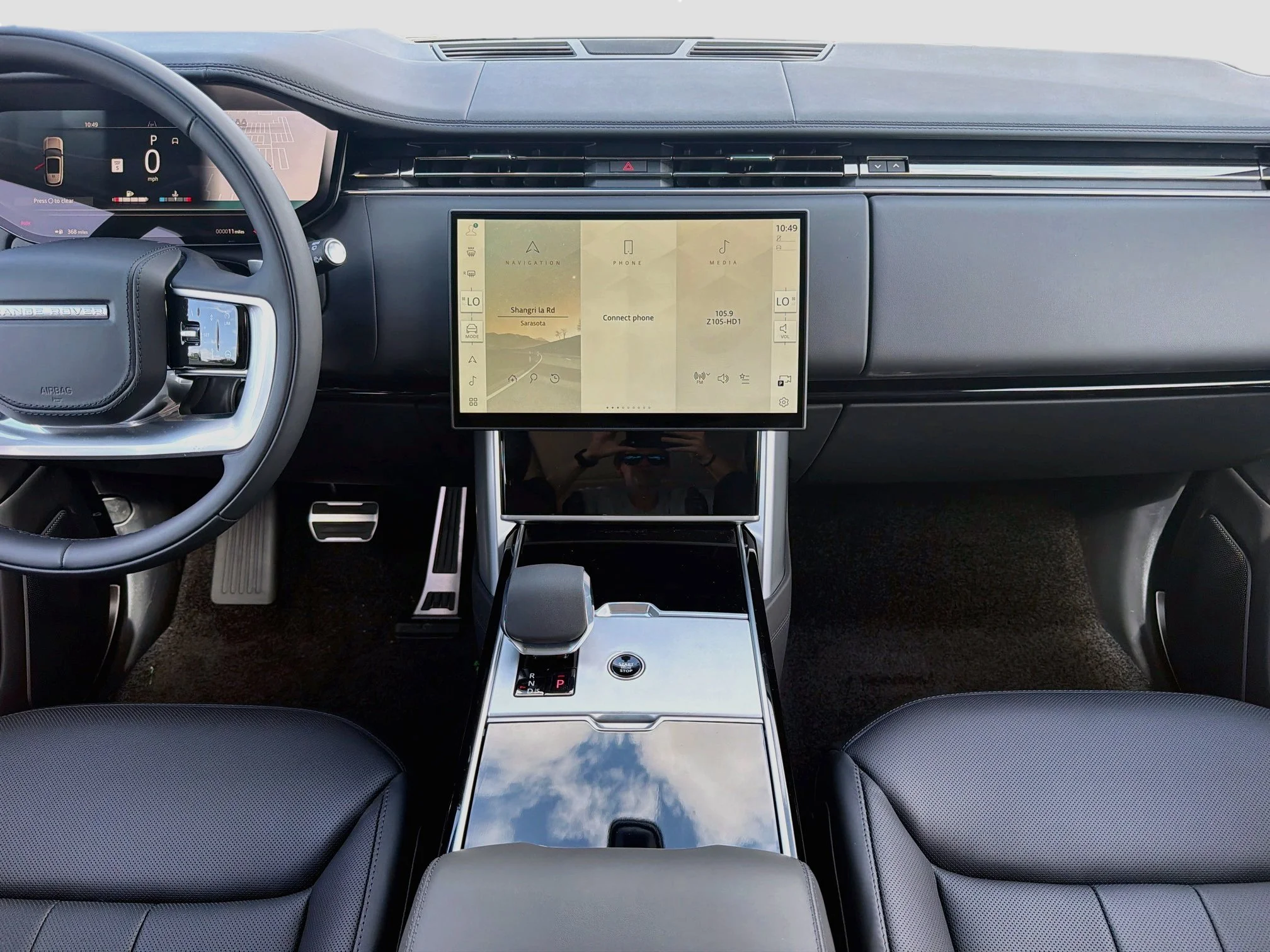 New 2026 Santorini Black Land Rover SE image 20