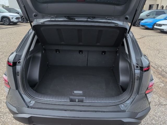 Used 2025 Gray Pearl Hyundai SEL image 20