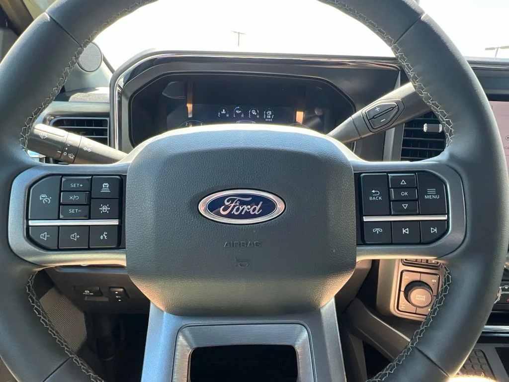 New 2026 Agate Black Metallic Ford F-250® Lariat® image 22
