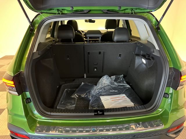 New 2026 Green Volkswagen 1.5T SE Black image 5