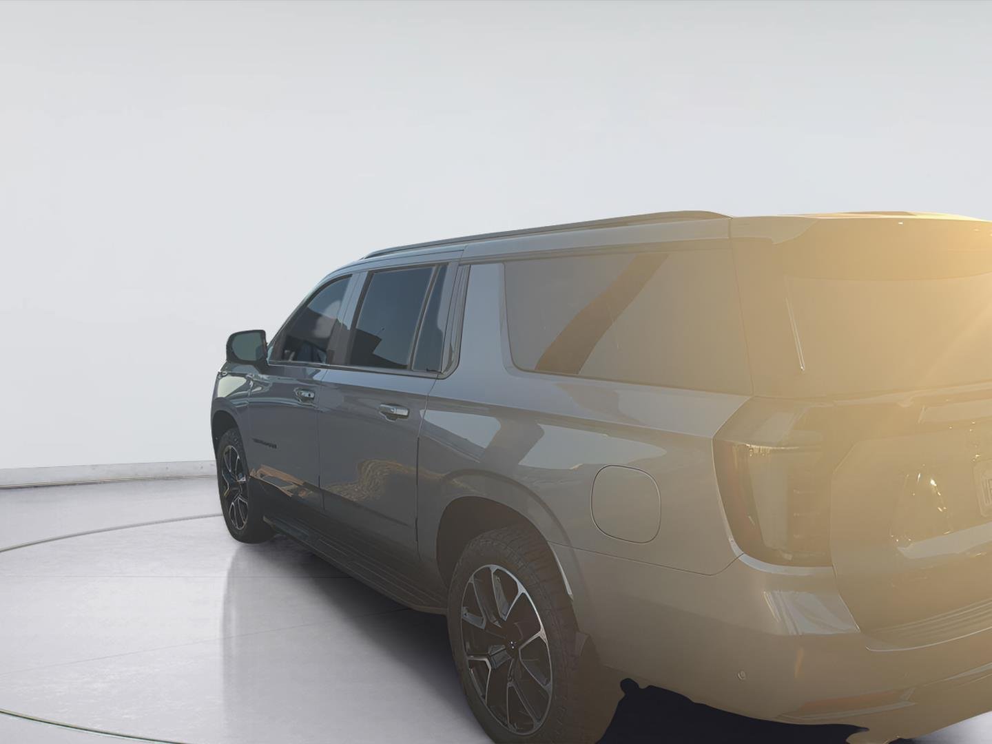 Used 2025 Sterling Gray Metallic Chevrolet RST image 3
