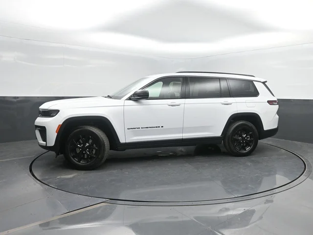 2026 Jeep Grand Cherokee L Laredo Altitude
