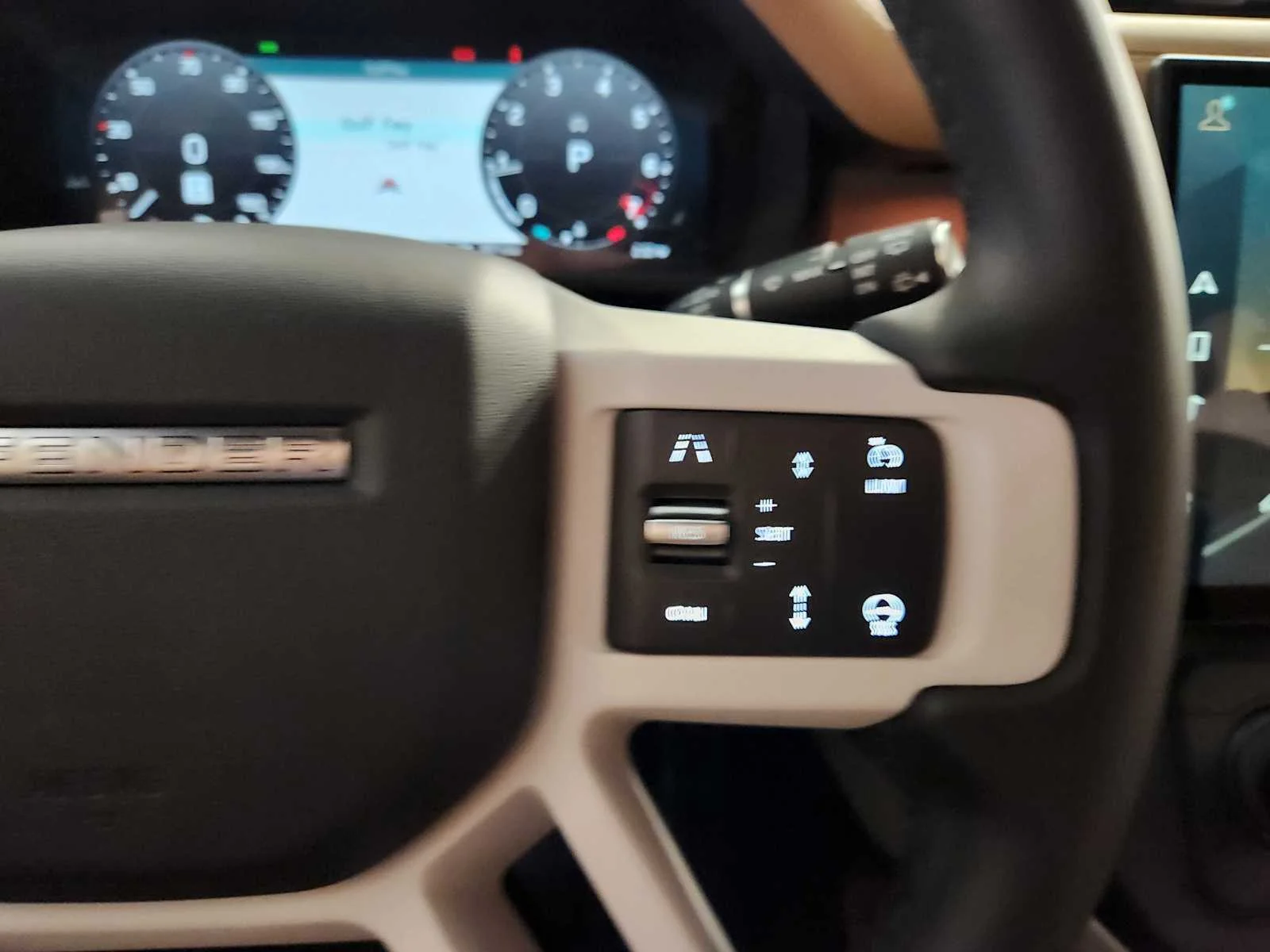 2026 Land Rover Defender X-Dynamic SE - Photo 44