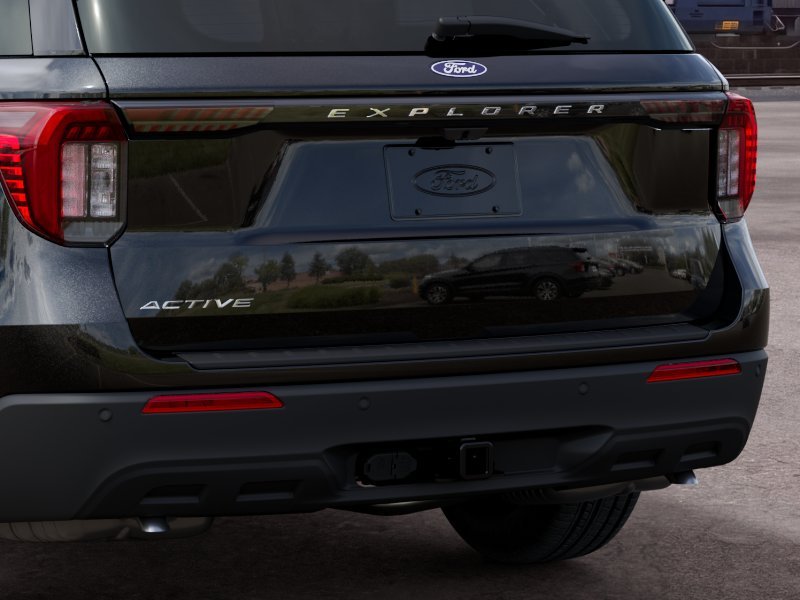 New 2027 Agate Black Metallic Ford Active image 46