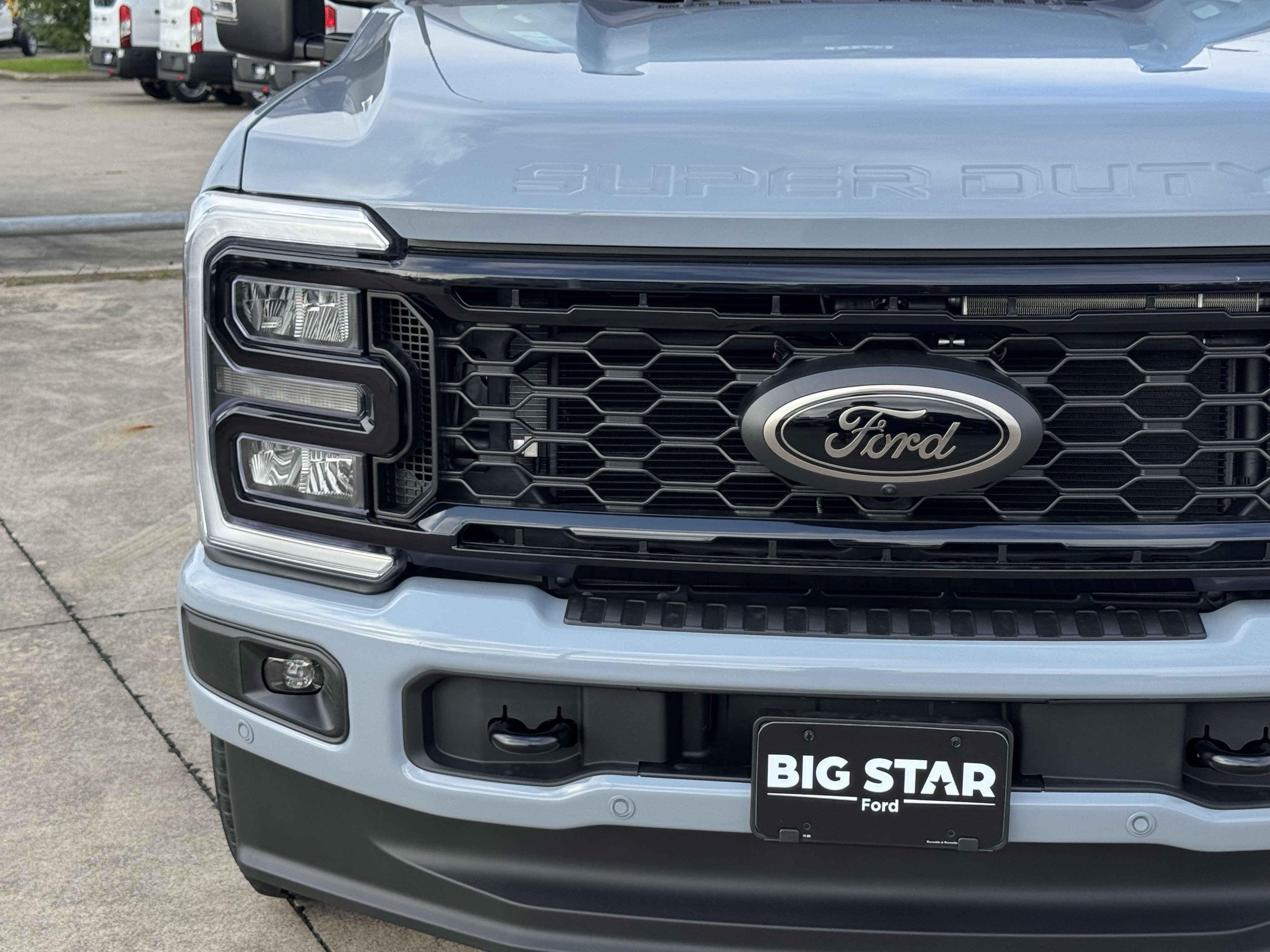 New 2026 Gray Metallic Ford LARIAT image 5