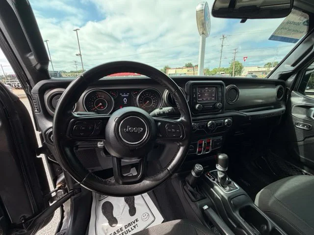 Used 2020 Gray Jeep Unlimited Sport S image 13