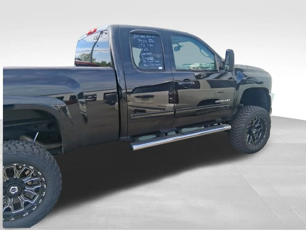 Used 2013 Black Chevrolet LTZ image 7