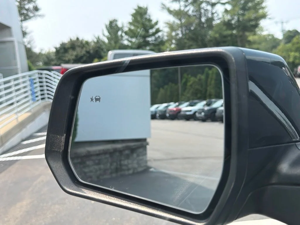 Used 2021 Gray Chevrolet LT image 37