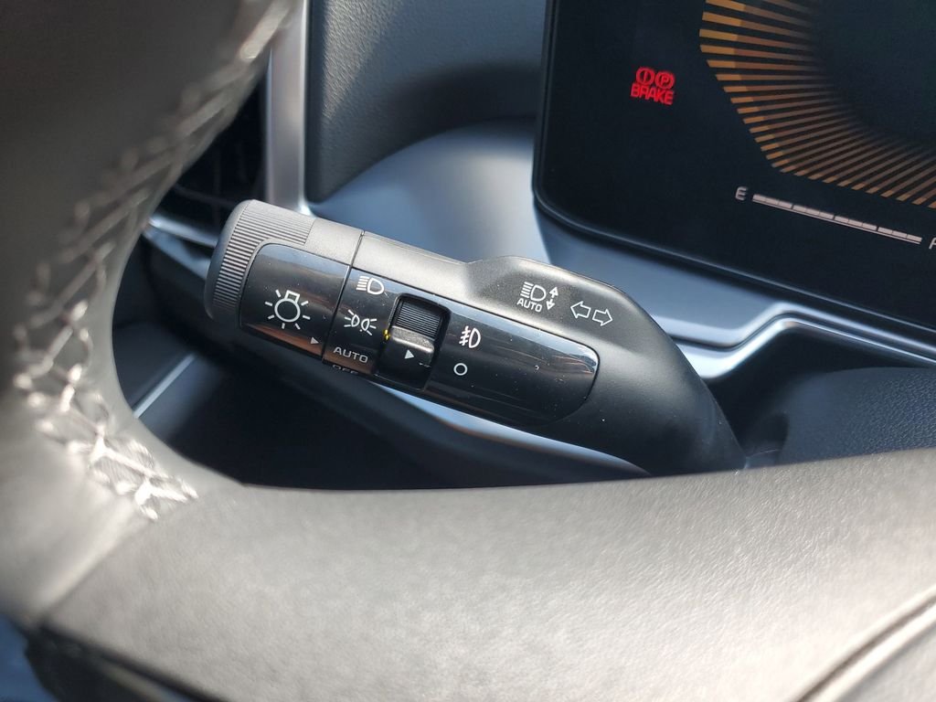New 2026 White Kia EX image 29
