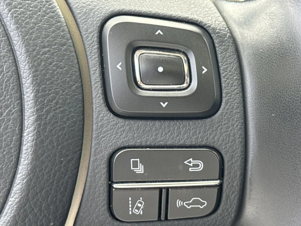 2021 Lexus NX 300 - Photo 25