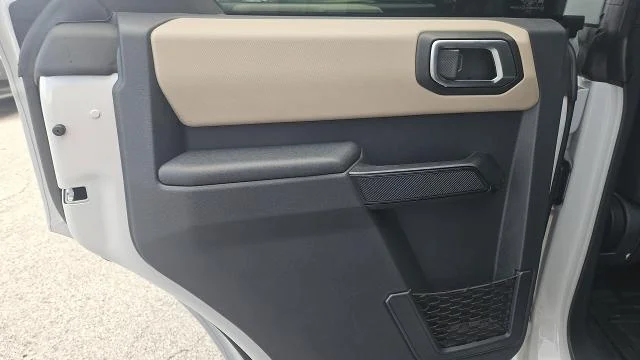New 2026 Avalanche Gray Ford Big Bend 4-Dr 4WD image 32