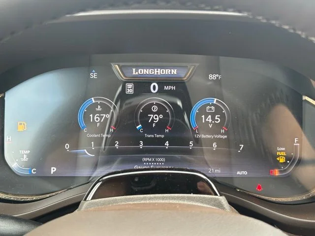 New 2026 Diamond Black Crystal Pearl-Coat Exterior Paint RAM Limited image 19