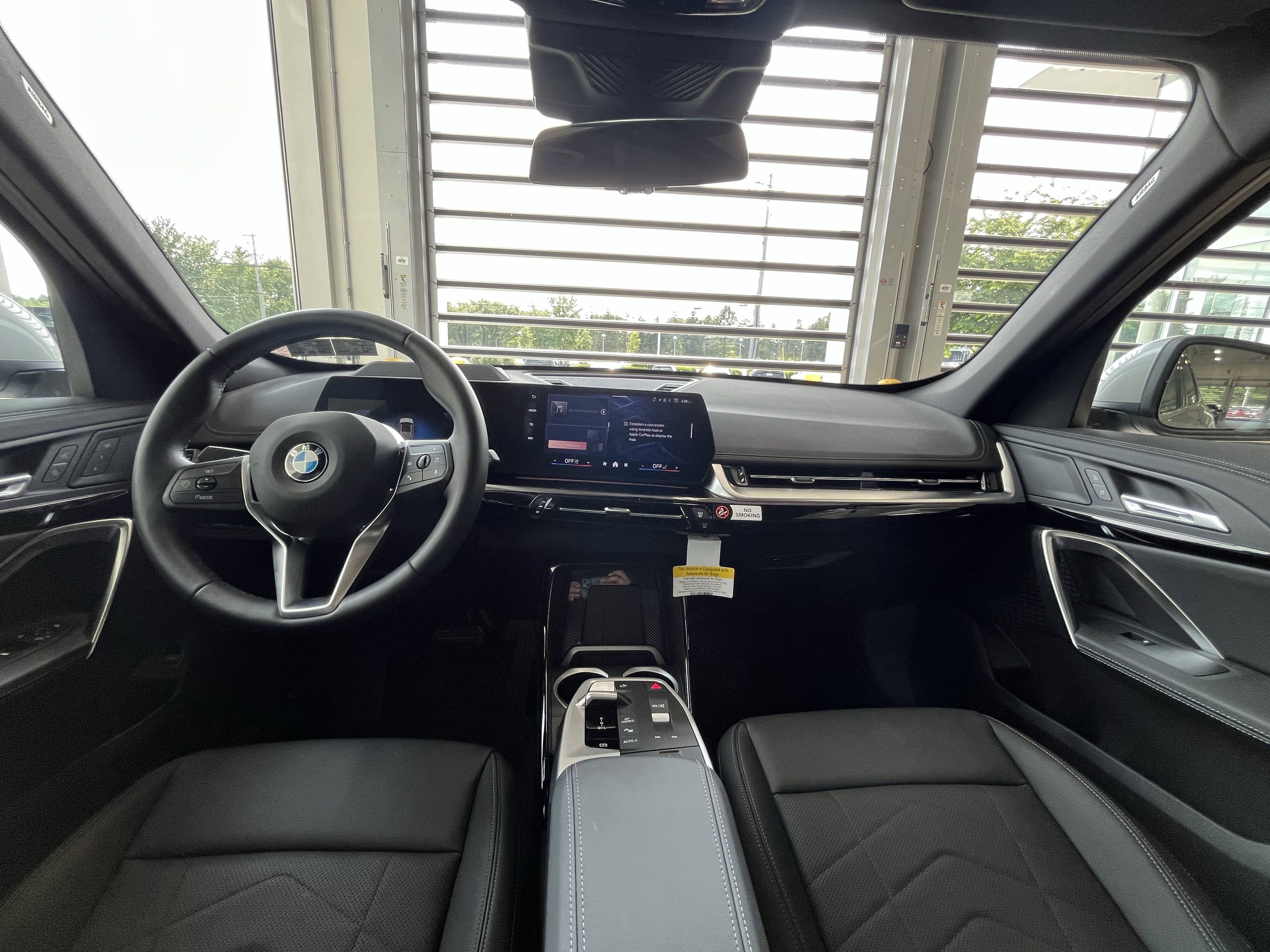 2025 BMW X1 28i - Photo 15