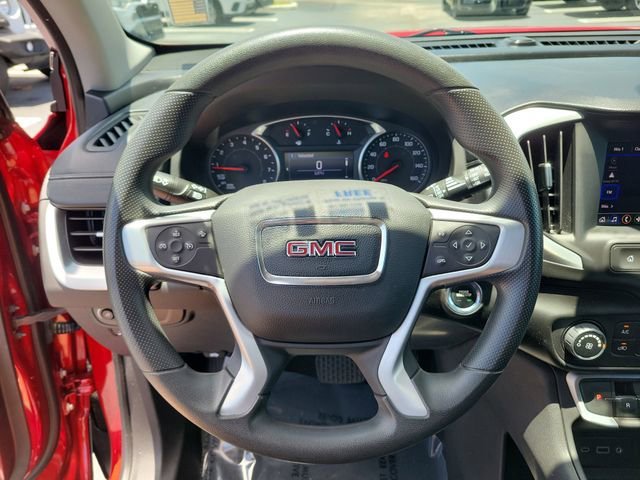 Used 2022 Red GMC SLE image 25