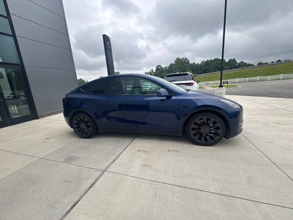 Used 2022 Tesla Model Y Performance with VIN 7SAYGDEF5NF457160 for sale in Fort Wright, KY