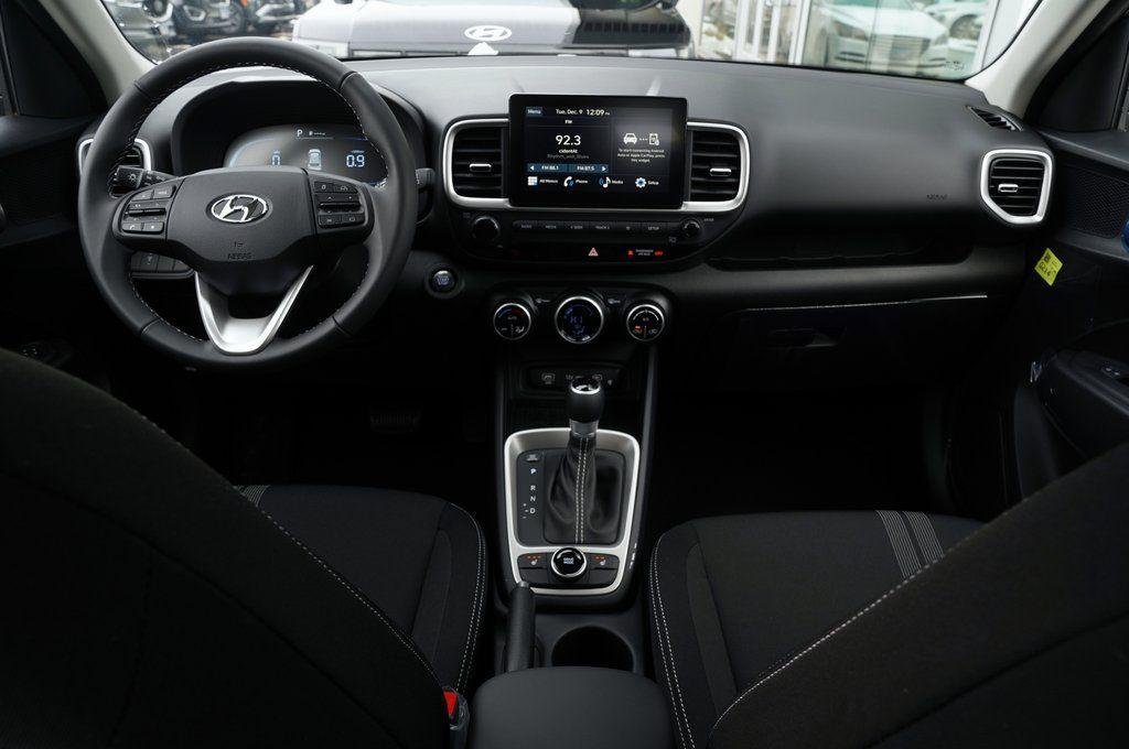 New 2026 Onyx Black Hyundai SEL image 8