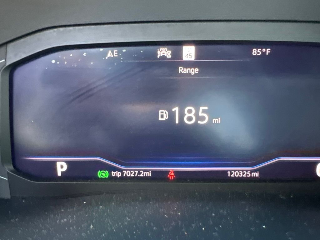 Used 2020 Gray Volkswagen 3.6L V6 SEL image 13