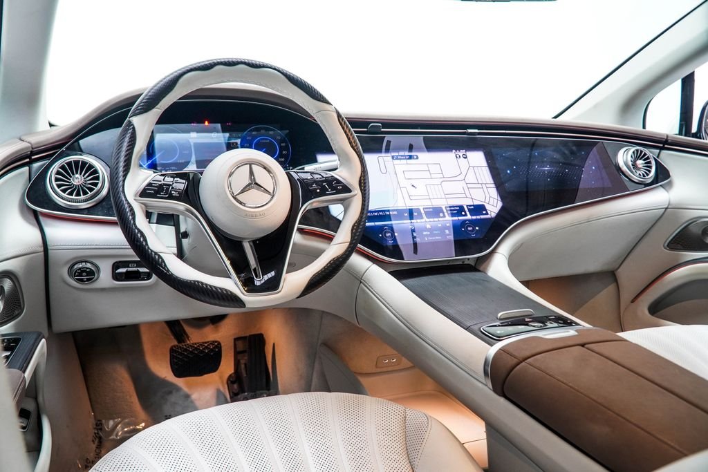 Used 2023 White Mercedes-Benz 580 image 18