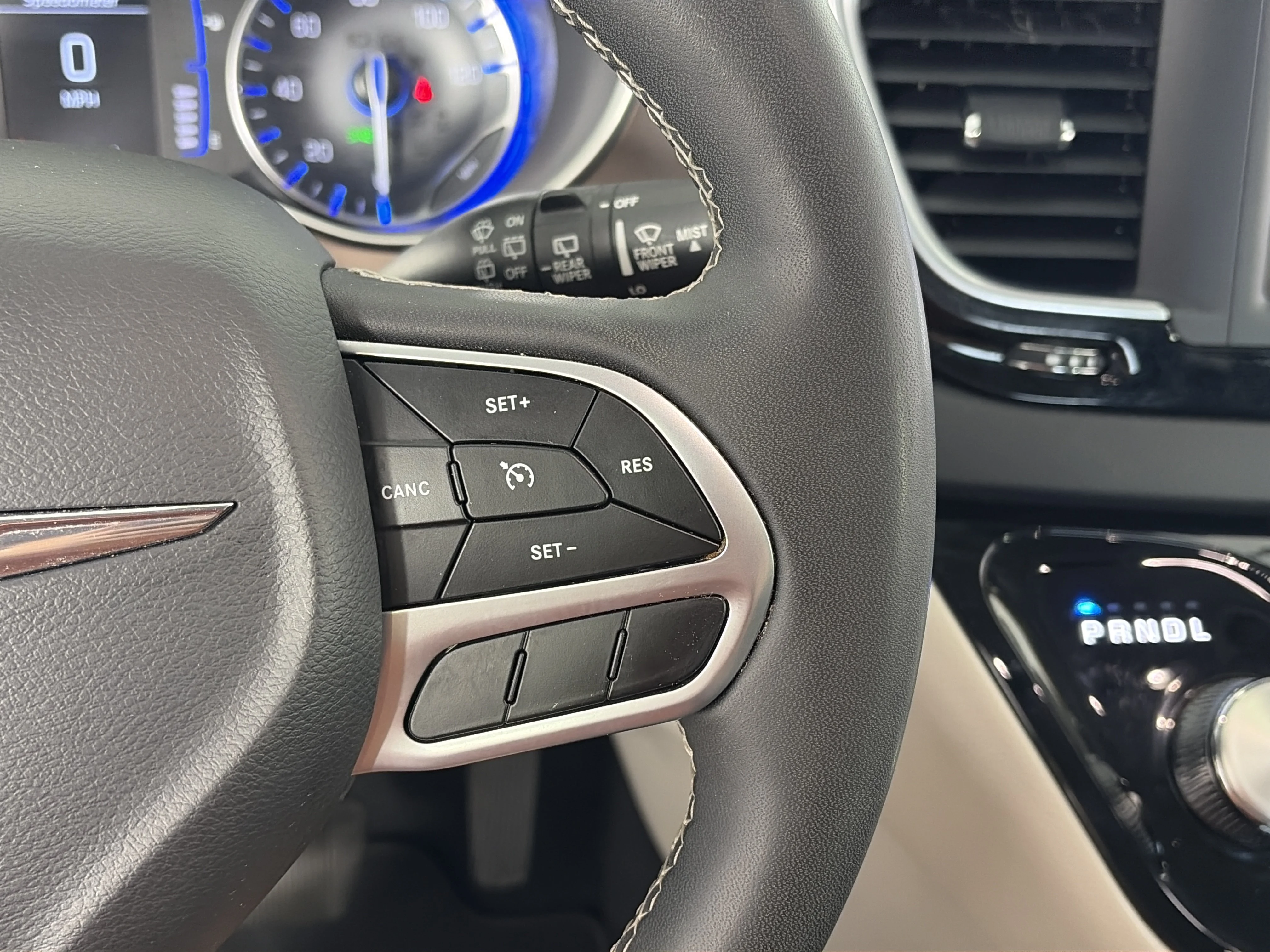 Used 2023 White Chrysler LX image 29