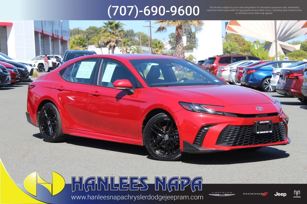 2025 Toyota Camry SE