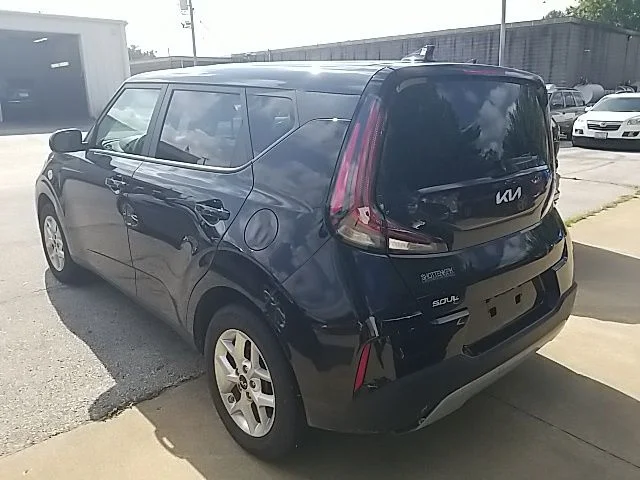 Used 2025 Black Kia LX image 14