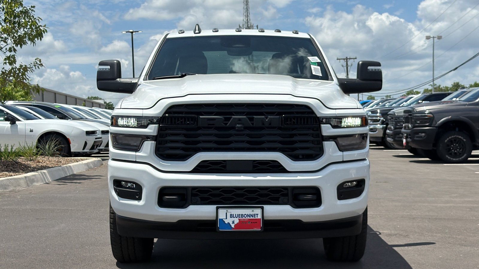 New 2026 Bright White Clear-Coat Exterior Paint RAM Lone Star image 2